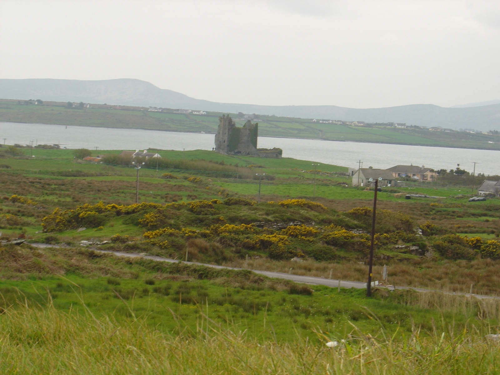 Picture Ireland Kerry Caherdaniel fort 2004-05 11 - Shopping Mall Caherdaniel fort