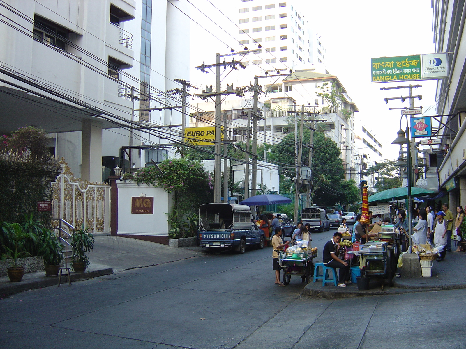 Picture Thailand Bangkok 2004-12 0 - Store Bangkok