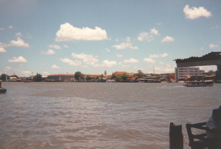 Picture Thailand Bangkok 1989-04 10 - Shopping Mall Bangkok