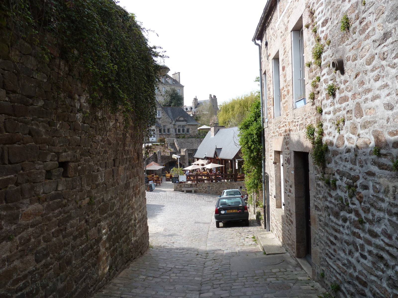 Picture France Dinan Dinan city walls 2010-04 25 - Sight Dinan city walls