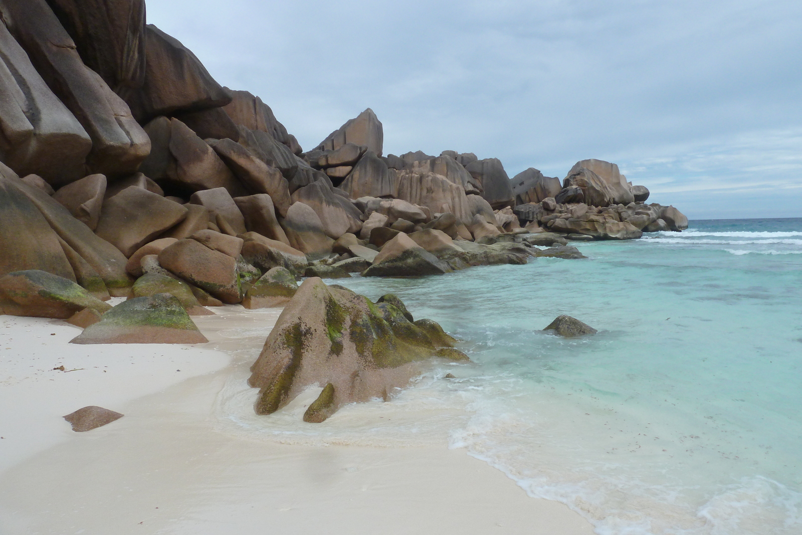 Picture Seychelles La Digue 2011-10 97 - Shopping Mall La Digue