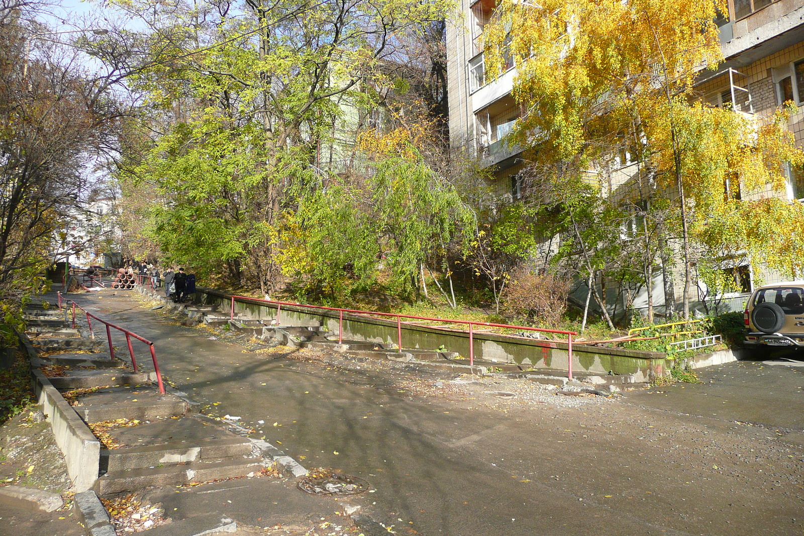 Picture Ukraine Kiev Kudriavets 2007-11 19 - Road Kudriavets