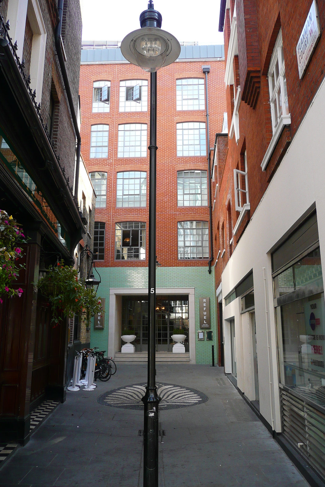 Picture United Kingdom London Wardour Street 2007-09 9 - Road Wardour Street