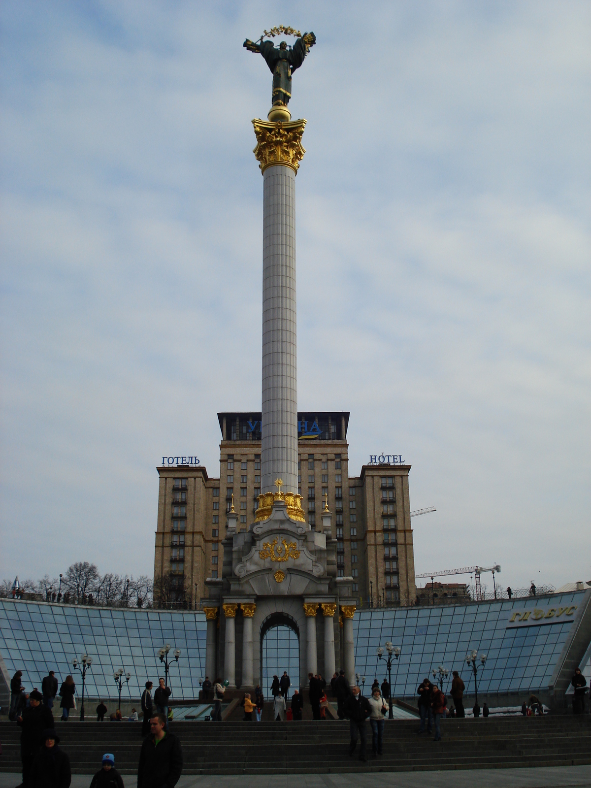 Picture Ukraine Kiev Kreschatyk Street 2007-03 57 - Photographer Kreschatyk Street