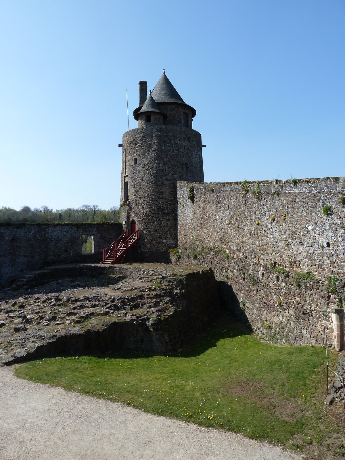 Picture France Fougeres 2010-04 10 - Picture Fougeres