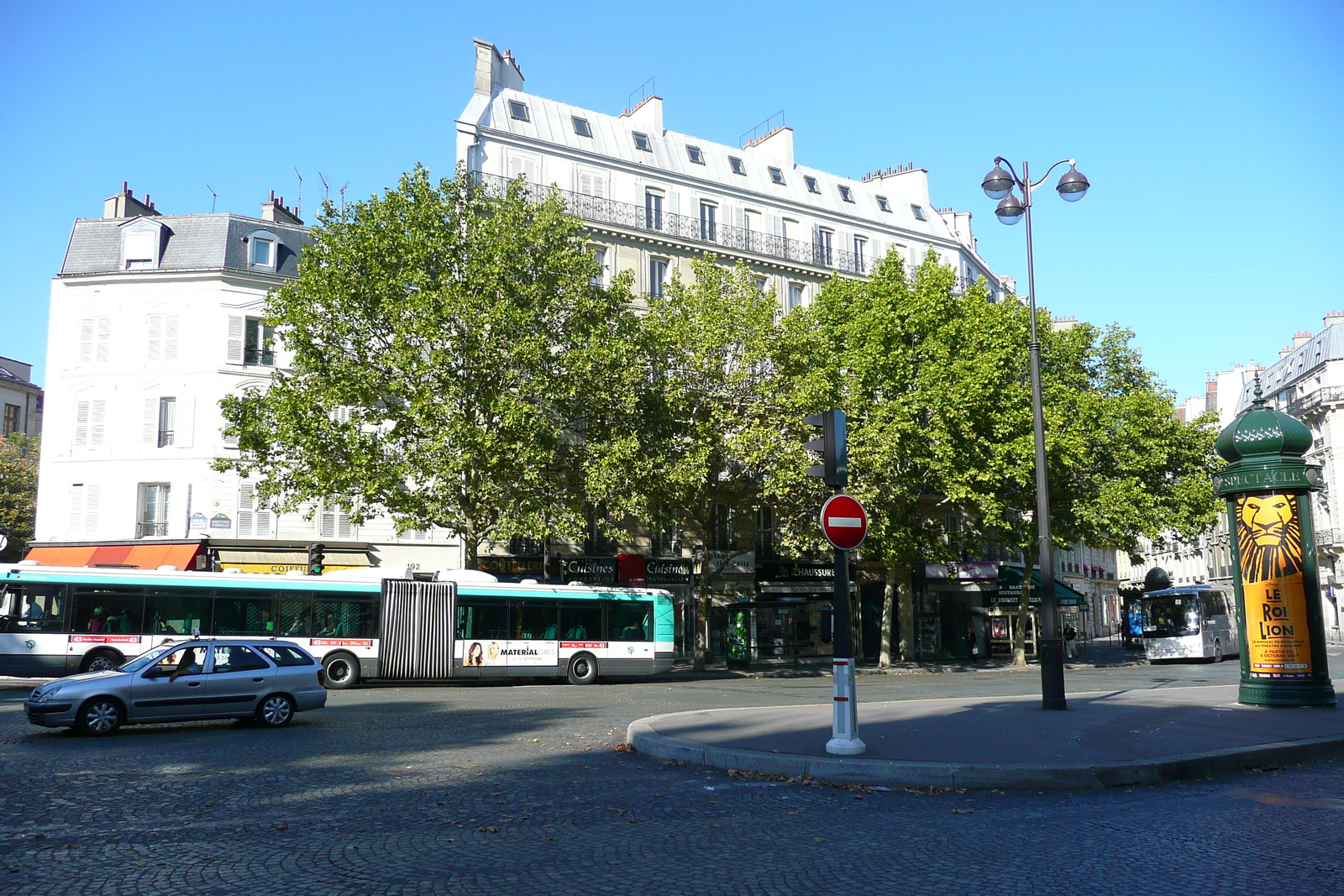 Picture France Paris Avenue de Friedland 2007-09 55 - Store Avenue de Friedland