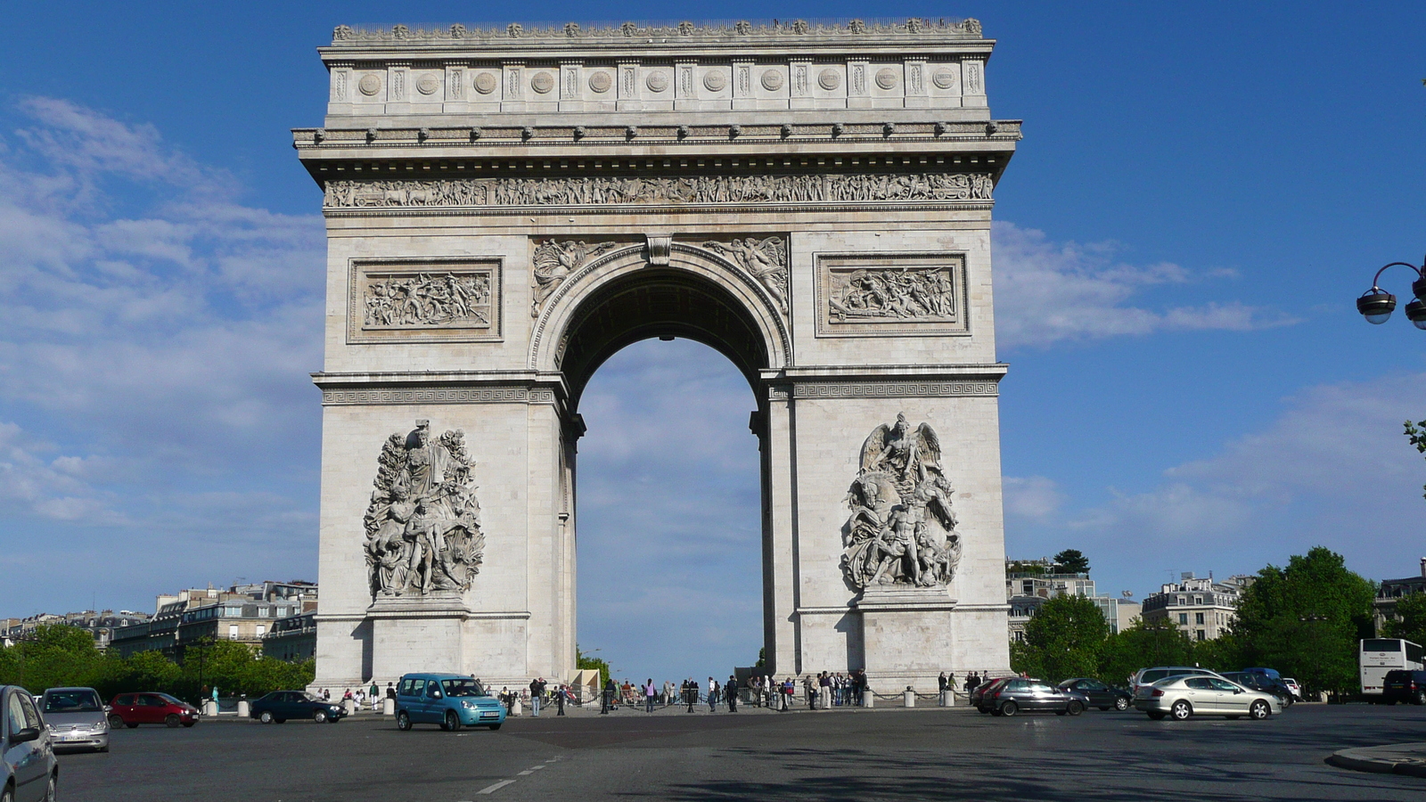 Picture France Paris Etoile and Arc de Triomphe 2007-05 138 - Perspective Etoile and Arc de Triomphe