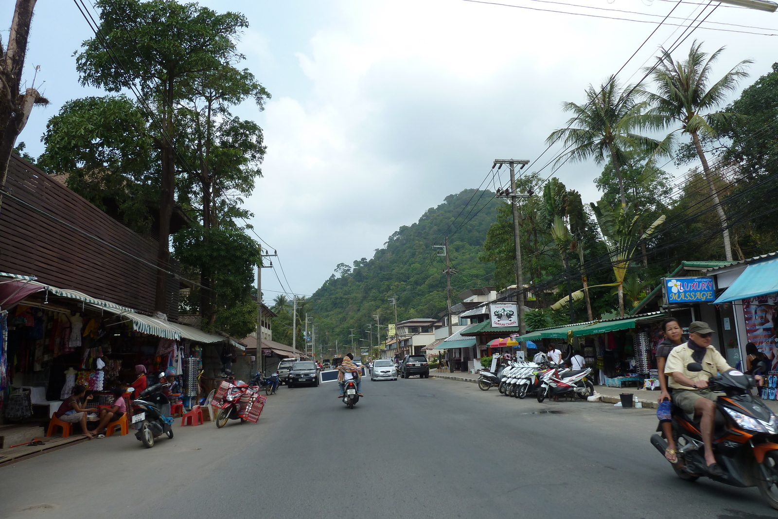 Picture Thailand Ko Chang Island road 2011-02 78 - Travel Island road