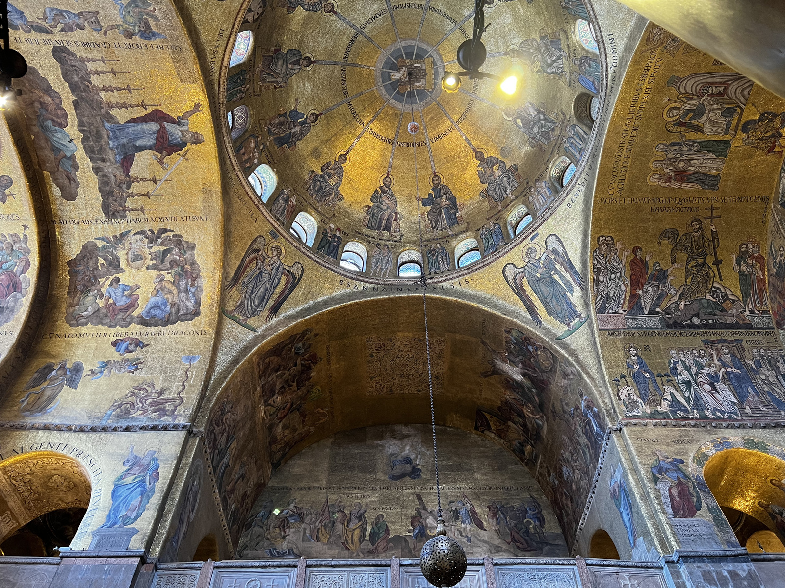 Picture Italy Venice Saint Mark's Basilica 2022-05 72 - Perspective Saint Mark's Basilica