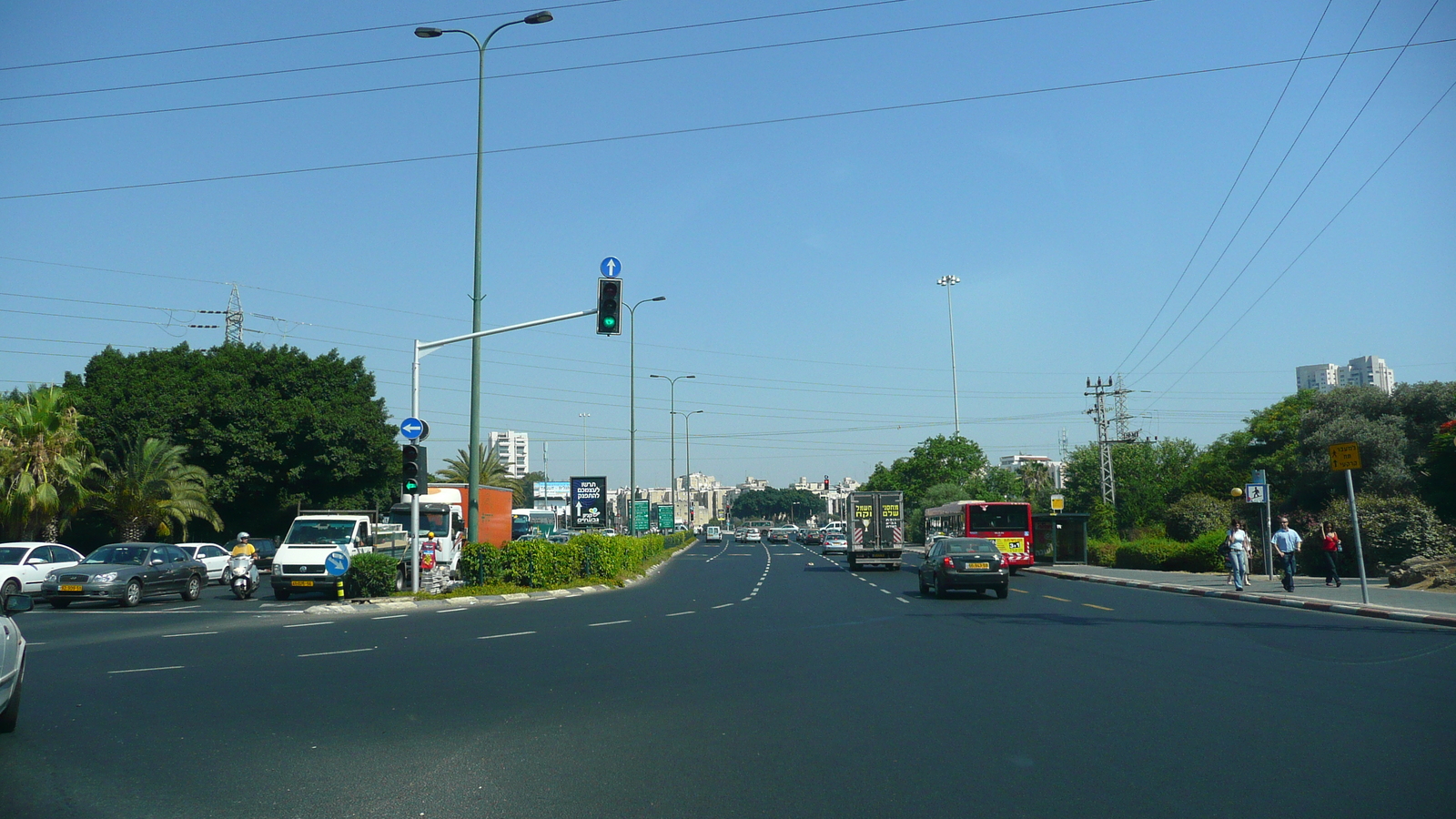 Picture Israel Tel Aviv to Ben Gurion Airport 2007-06 12 - Photographers Tel Aviv to Ben Gurion Airport