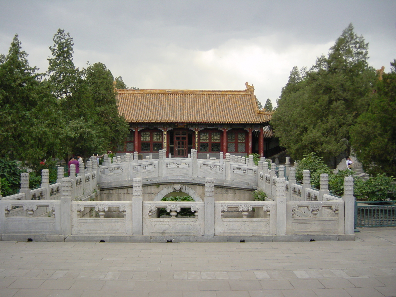 Picture China Beijing Summer Palace 2002-05 37 - Car Summer Palace