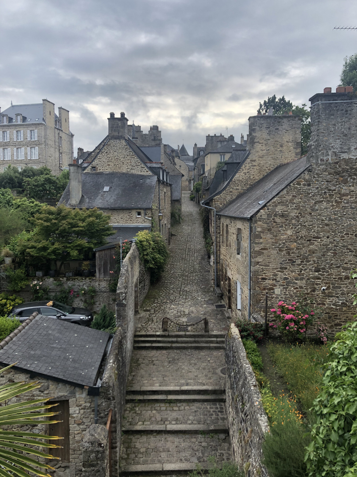 Picture France Dinan 2020-06 65 - Flights Dinan