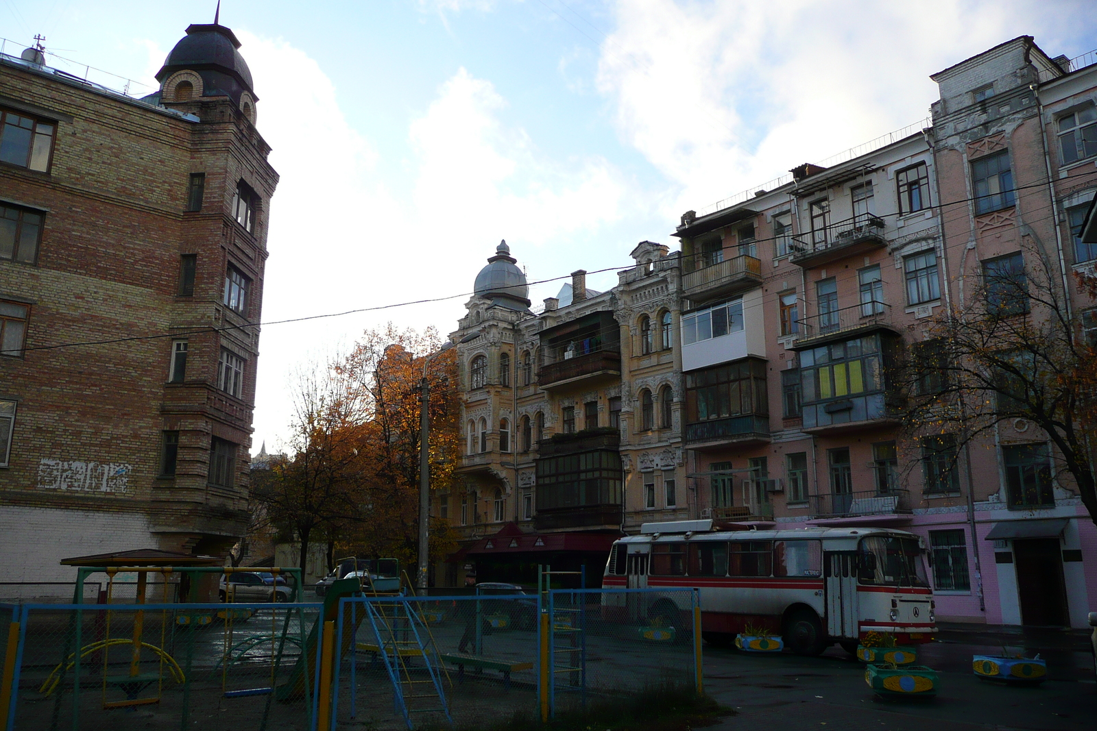 Picture Ukraine Kiev Podil 2007-11 99 - Road Podil