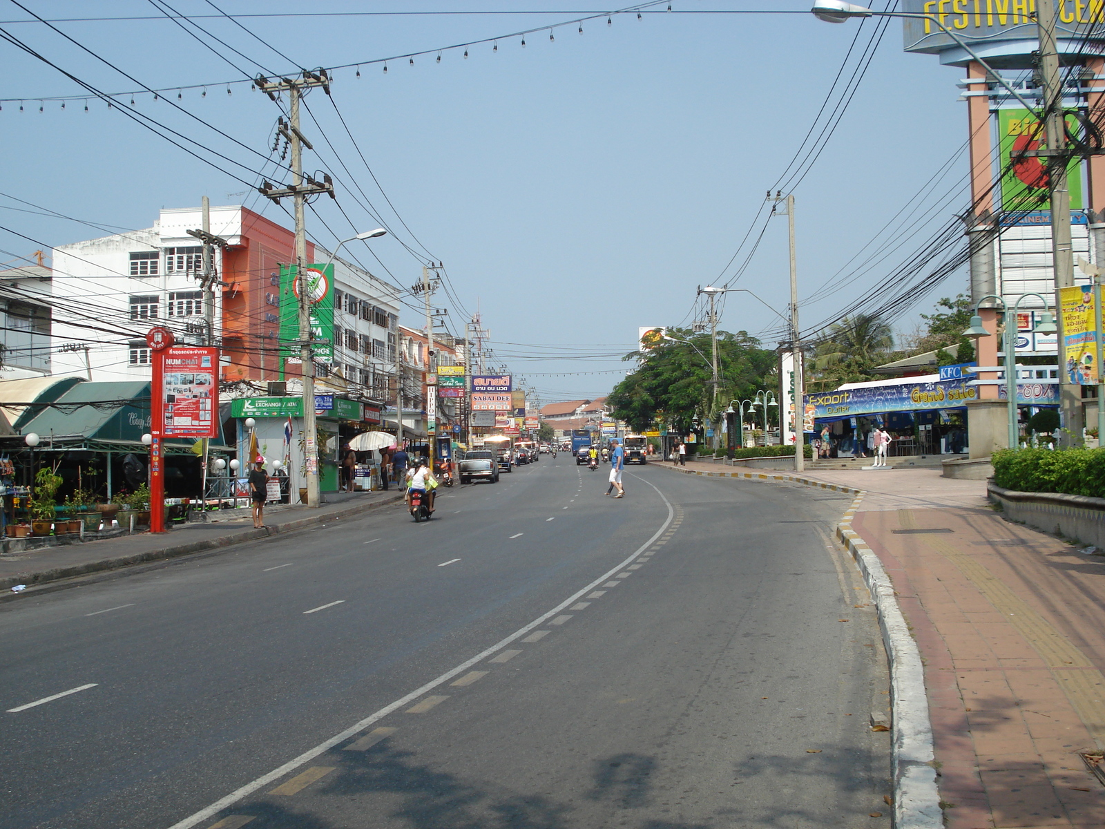 Picture Thailand Pattaya Pattaya Saisong 2008-01 36 - Car Pattaya Saisong