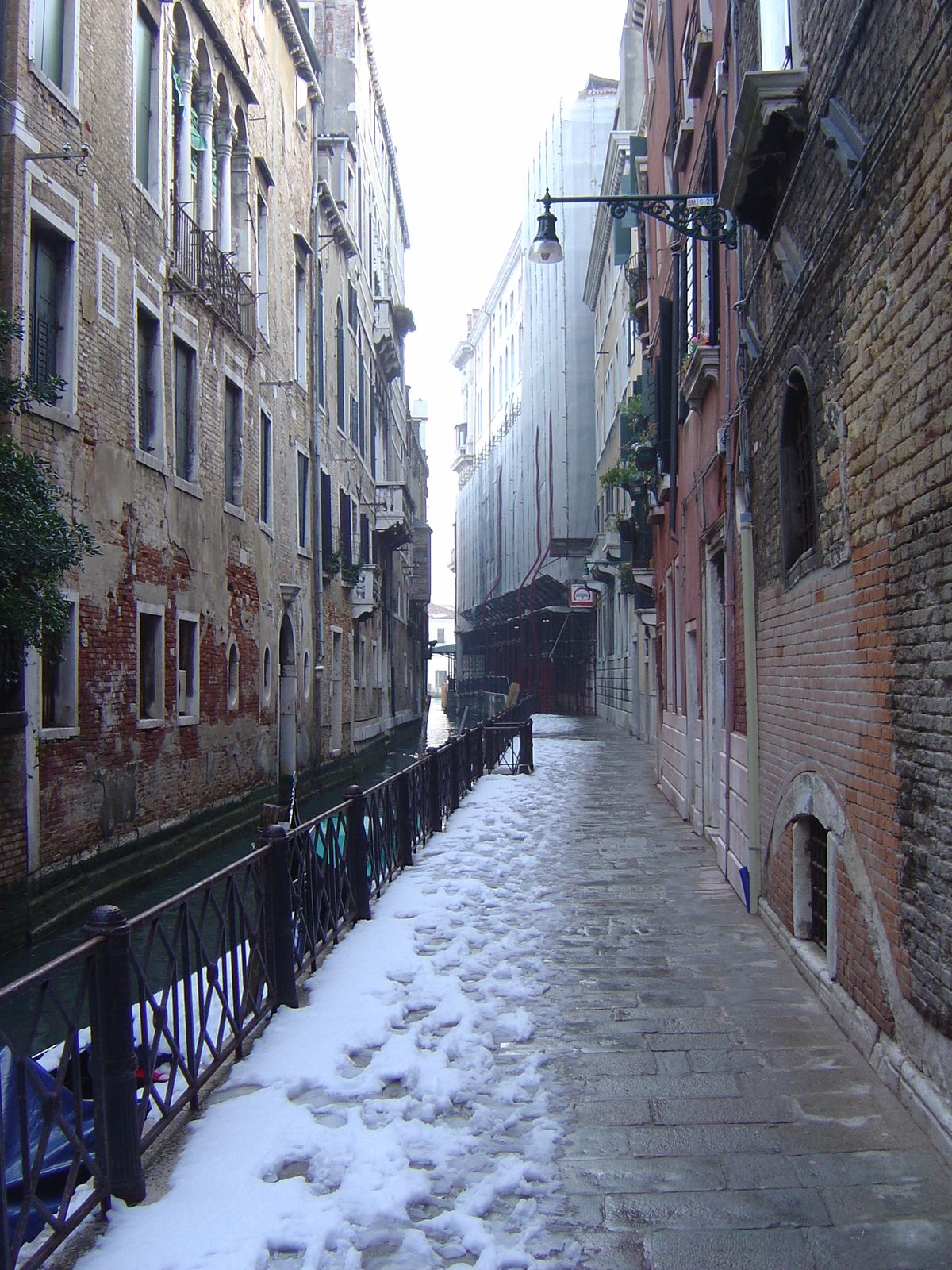 Picture Italy Venice 2005-03 160 - Perspective Venice