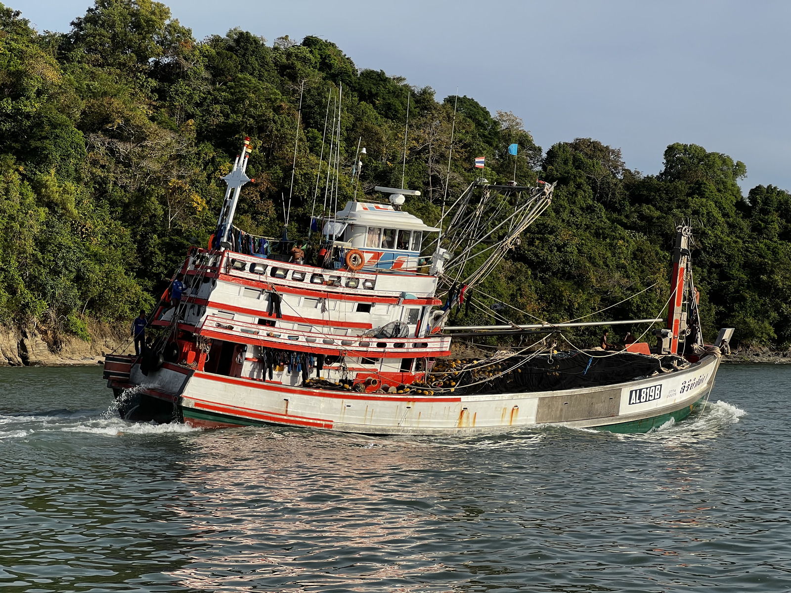 Picture Thailand Ko Phi Phi to Phuket Ferry 2021-12 15 - Sightseeing Ko Phi Phi to Phuket Ferry