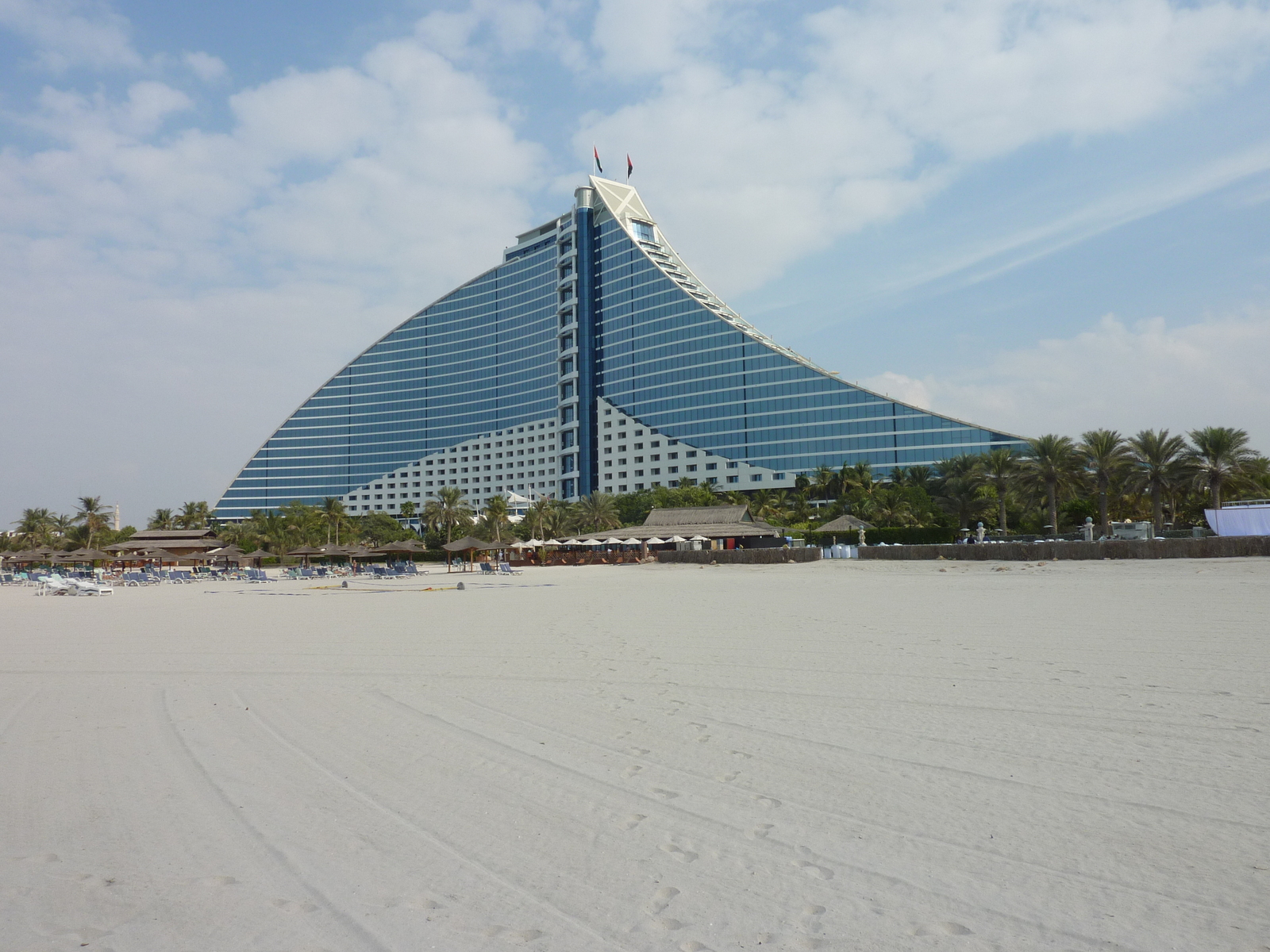 Picture United Arab Emirates Dubai Jumeirah Beach Hotel 2009-12 36 - Perspective Jumeirah Beach Hotel