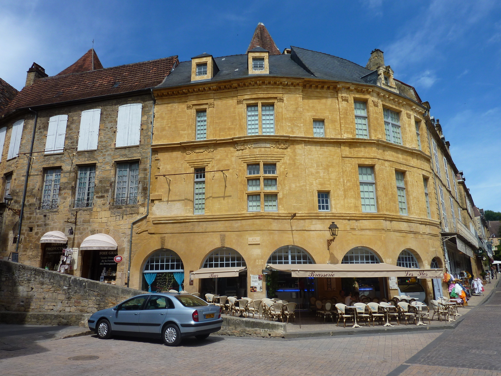 Picture France Sarlat la Caneda 2009-07 93 - Shopping Mall Sarlat la Caneda