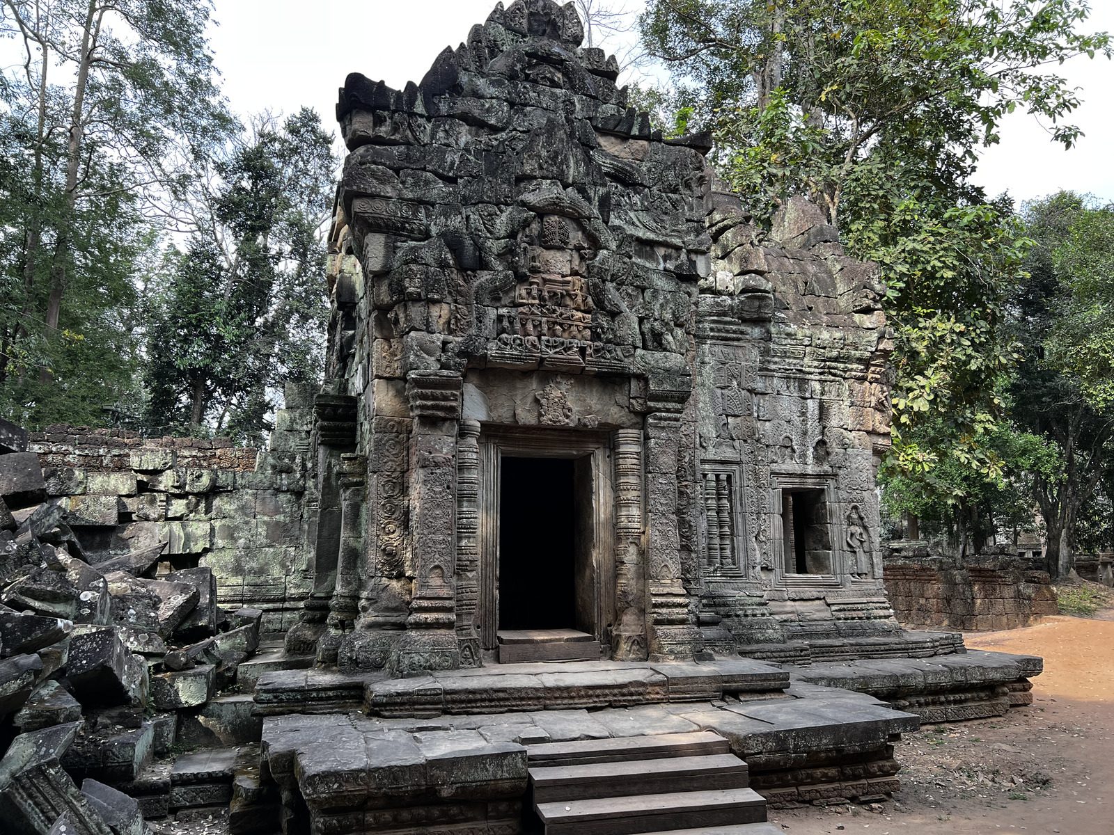 Picture Cambodia Siem Reap Ta Prohm 2023-01 8 - Store Ta Prohm