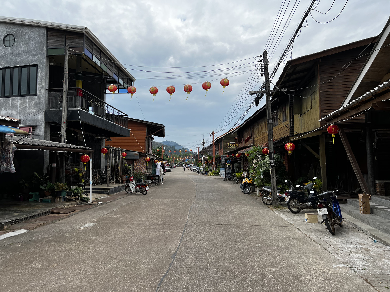 Picture Thailand Ko Lanta 2023-01 192 - Store Ko Lanta