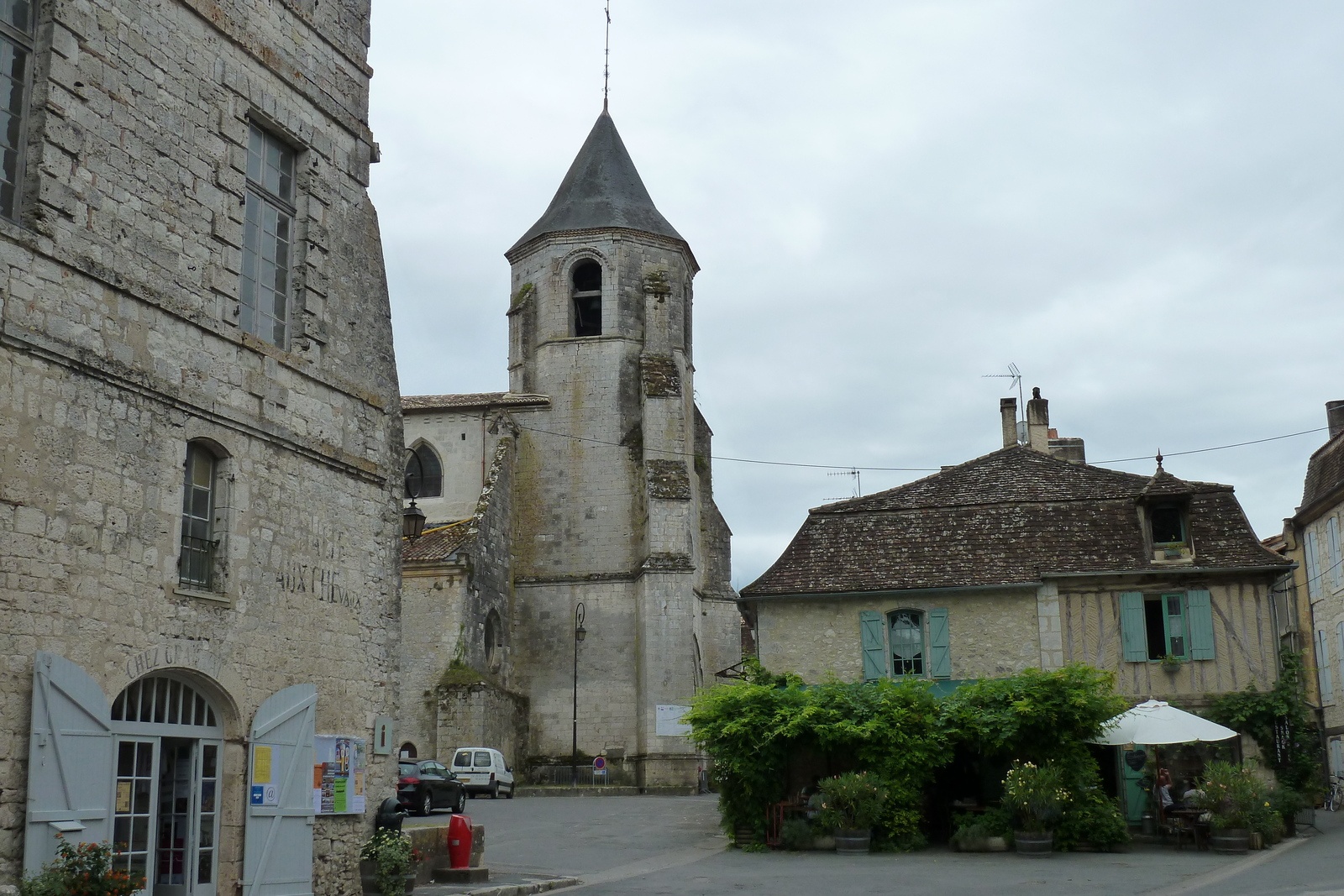 Picture France Issigeac 2010-08 42 - View Issigeac