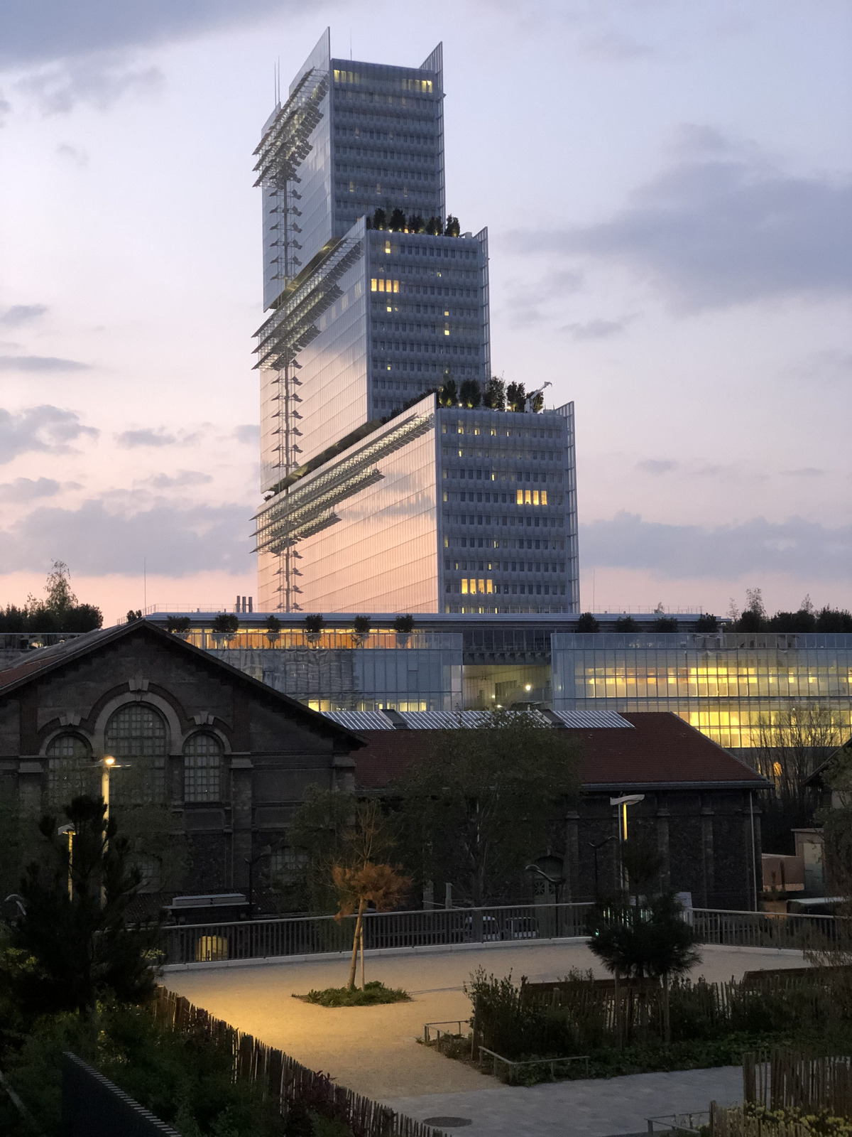 Picture France Paris lockdown 2020-04 206 - Perspective Paris lockdown