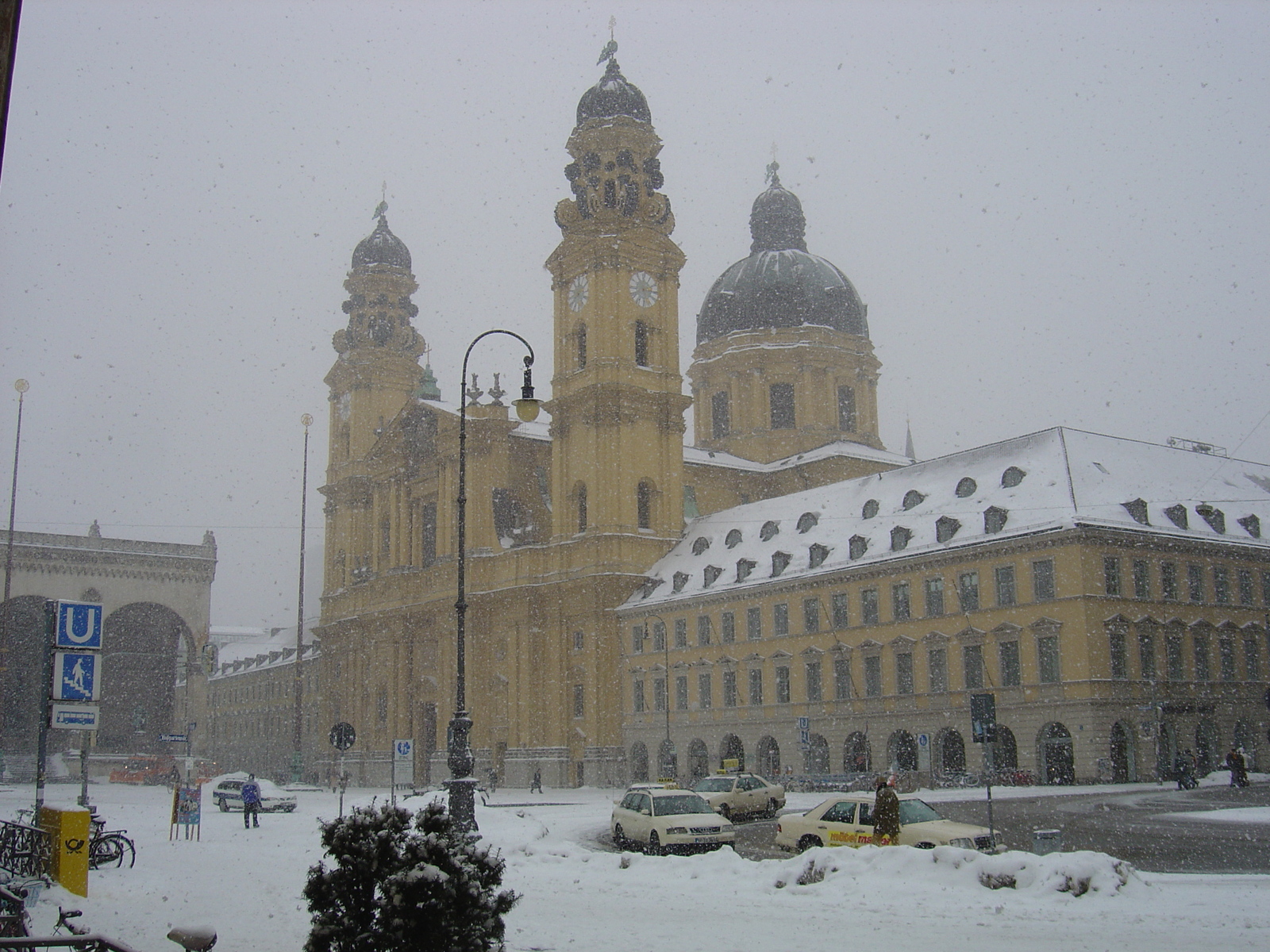 Picture Germany Munich 2005-02 2 - Discover Munich