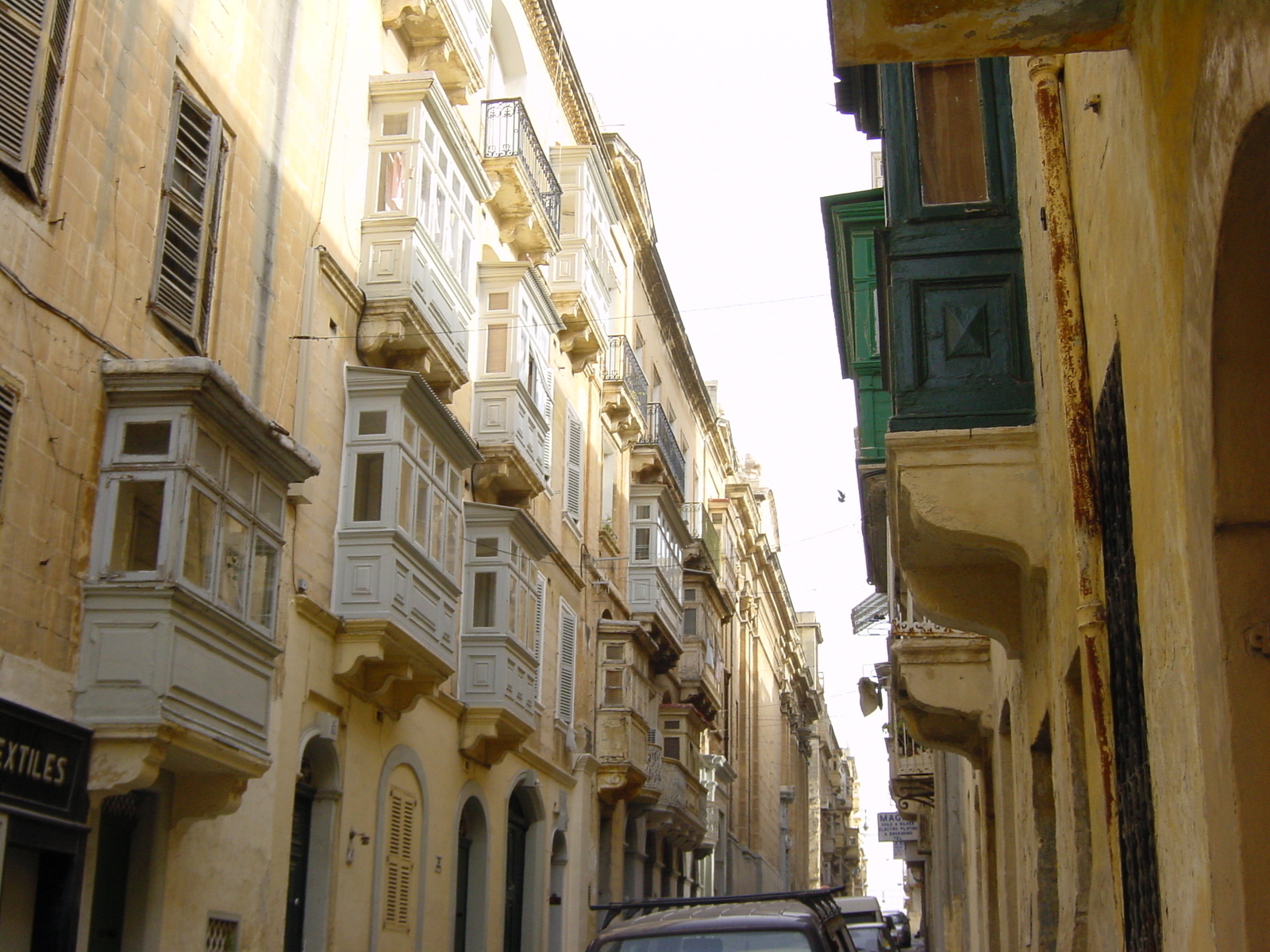 Picture Malta Valletta 2001-03 9 - Sightseeing Valletta