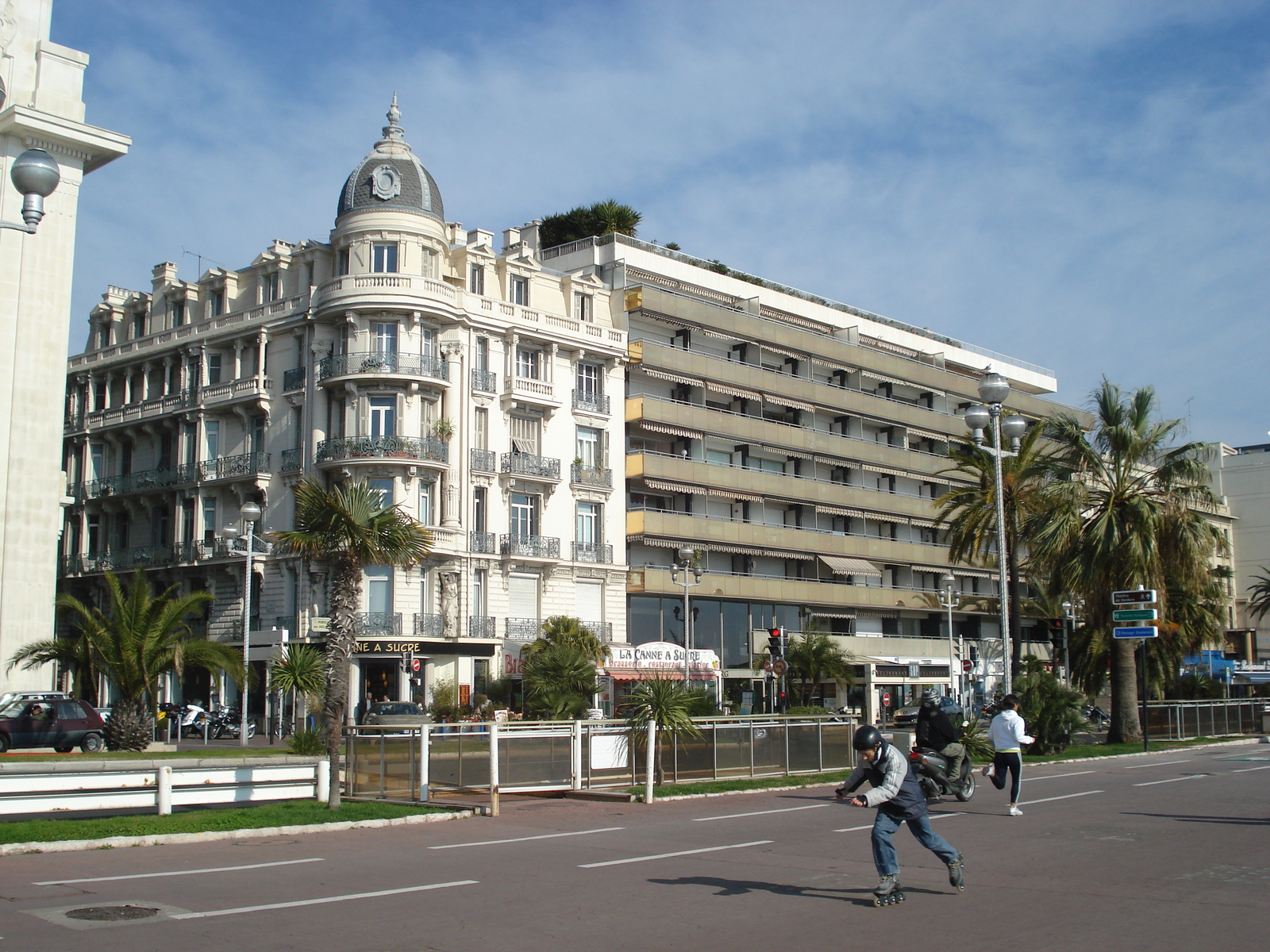 Picture France Nice 2007-02 75 - Road Nice