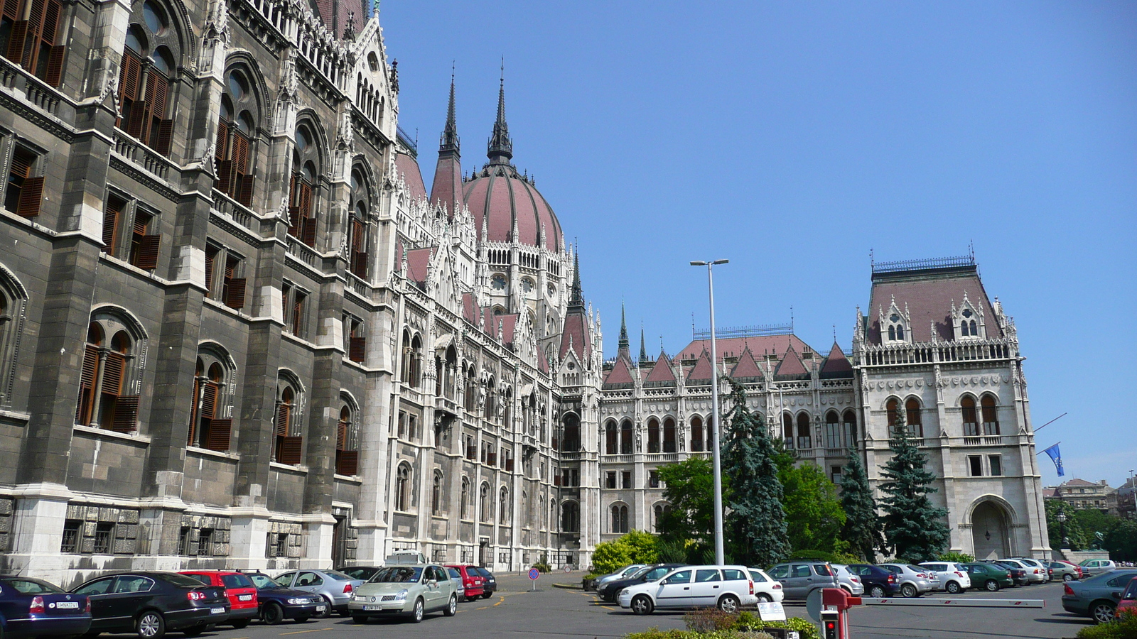 Picture Hungary Budapest Budapest Parliament 2007-06 2 - Trips Budapest Parliament