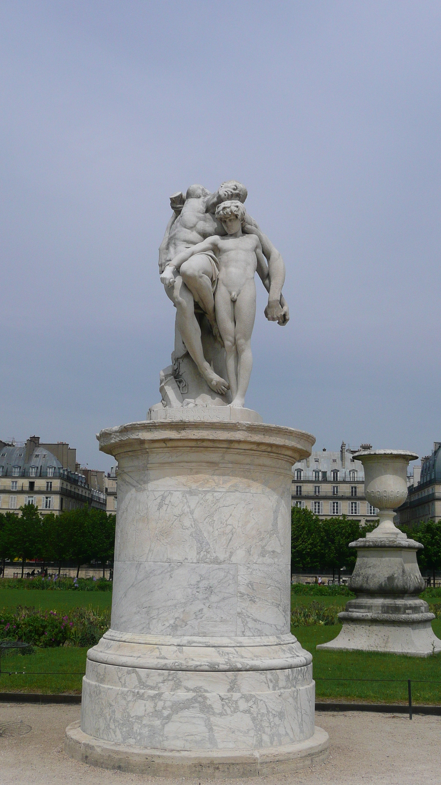 Picture France Paris Garden of Tuileries 2007-05 296 - Tourist Attraction Garden of Tuileries