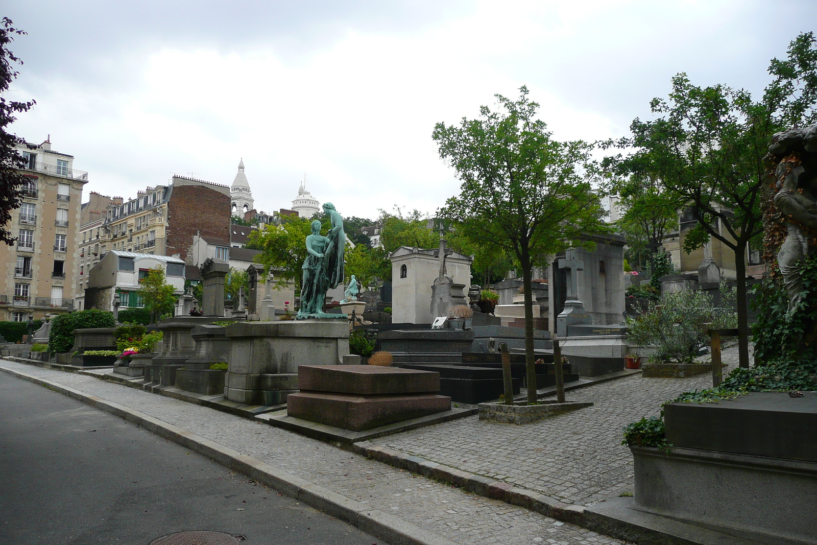 Picture France Paris St. Vincent Cemetery 2007-06 8 - Pictures St. Vincent Cemetery