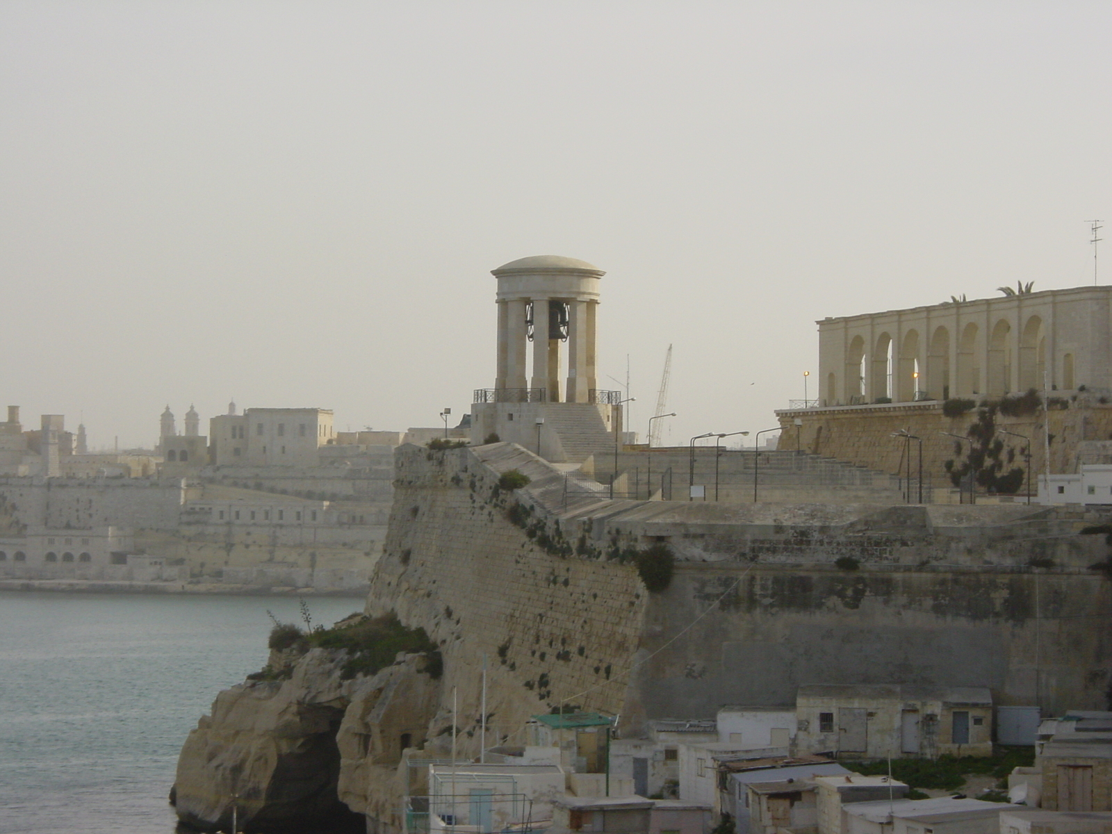 Picture Malta Valletta 2001-03 13 - View Valletta