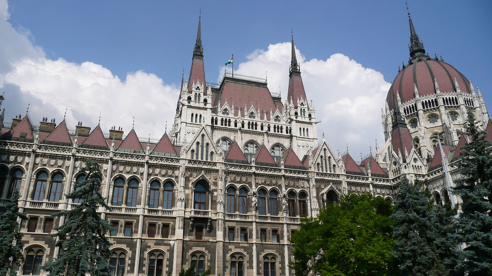 Picture Hungary Budapest Budapest Parliament 2007-06 65 - Picture Budapest Parliament