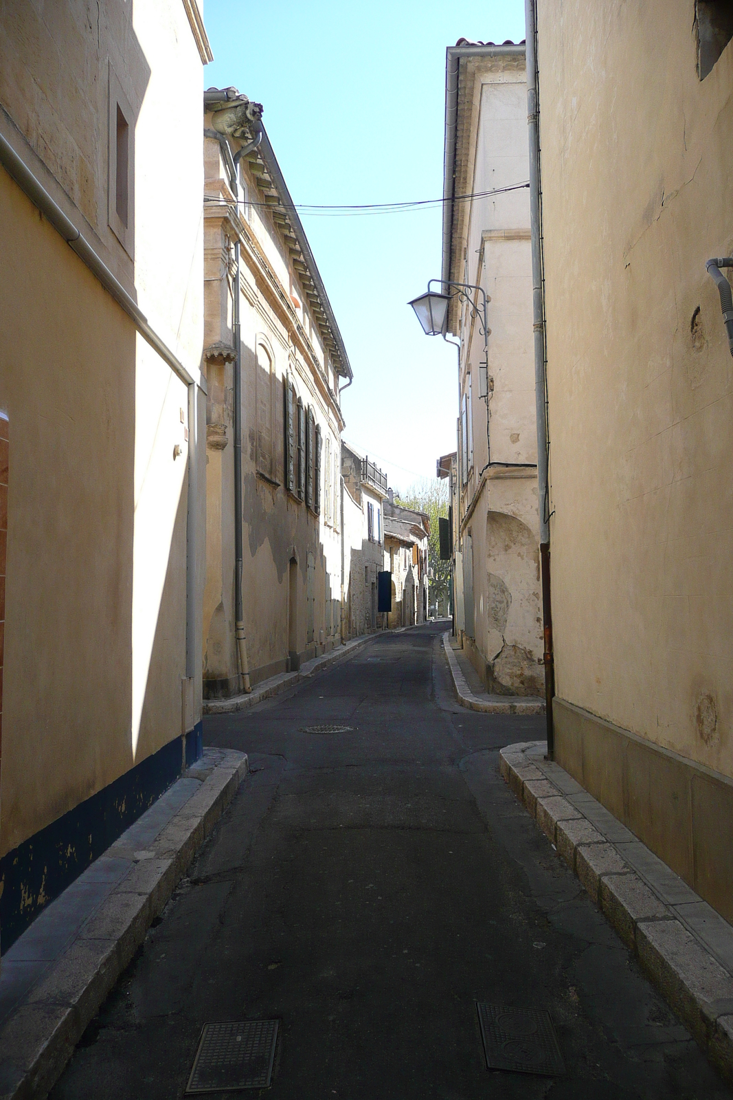 Picture France Tarascon 2008-04 34 - Road Map Tarascon