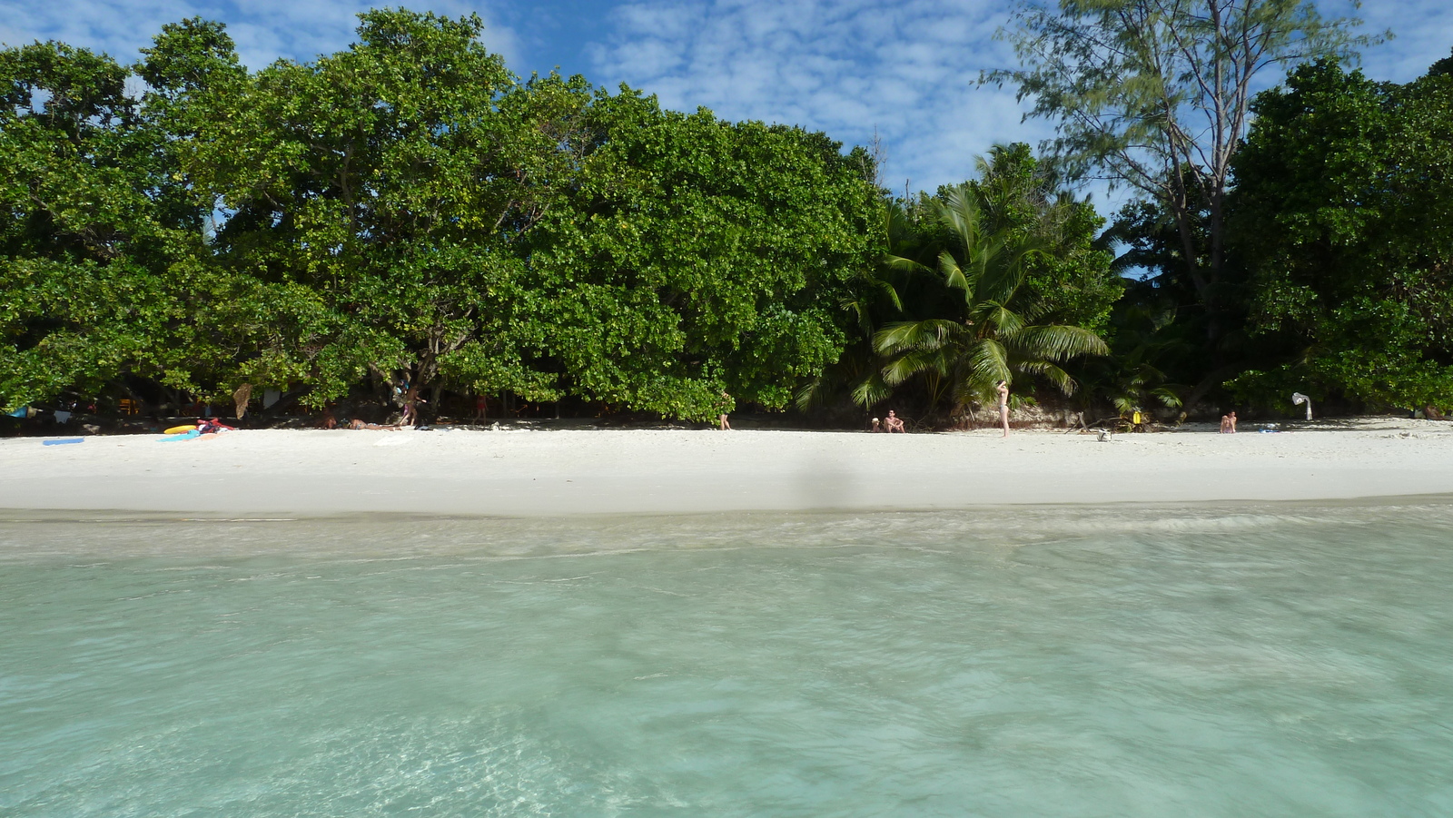 Picture Seychelles Anse Lazio 2011-10 158 - Tourist Anse Lazio