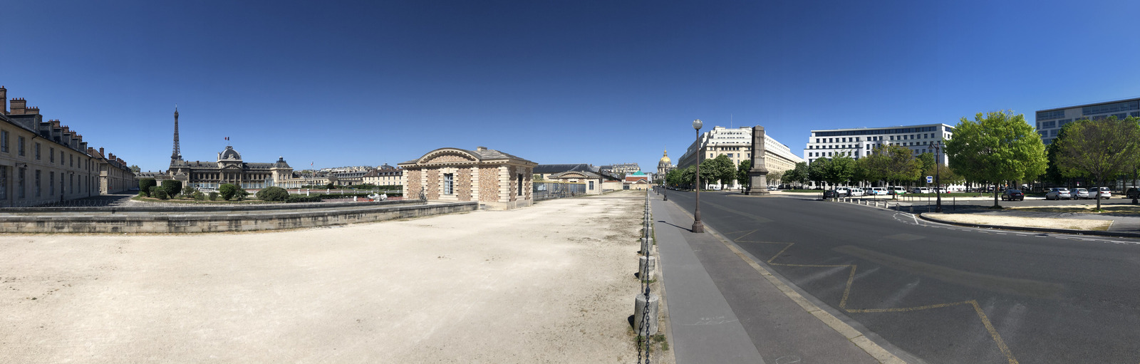 Picture France Paris lockdown 2020-04 77 - View Paris lockdown