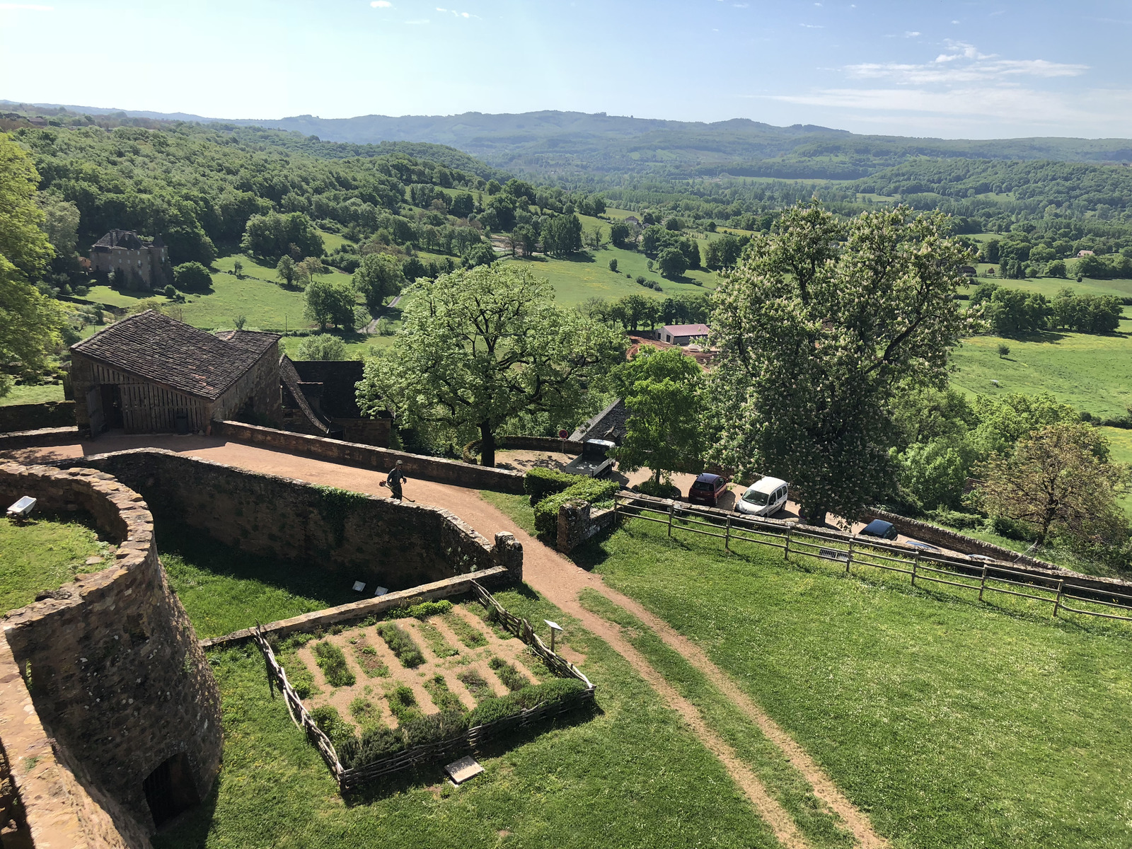 Picture France Castelnau Bretenoux Castle 2018-04 70 - Perspective Castelnau Bretenoux Castle