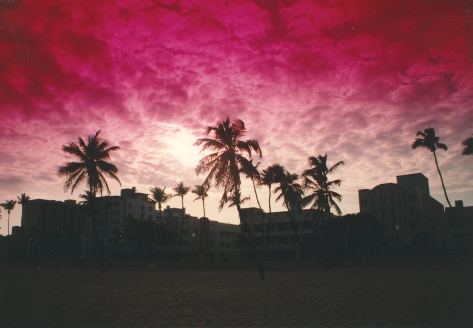 Picture United States Miami Beach 1991-11 28 - Shopping Mall Miami Beach