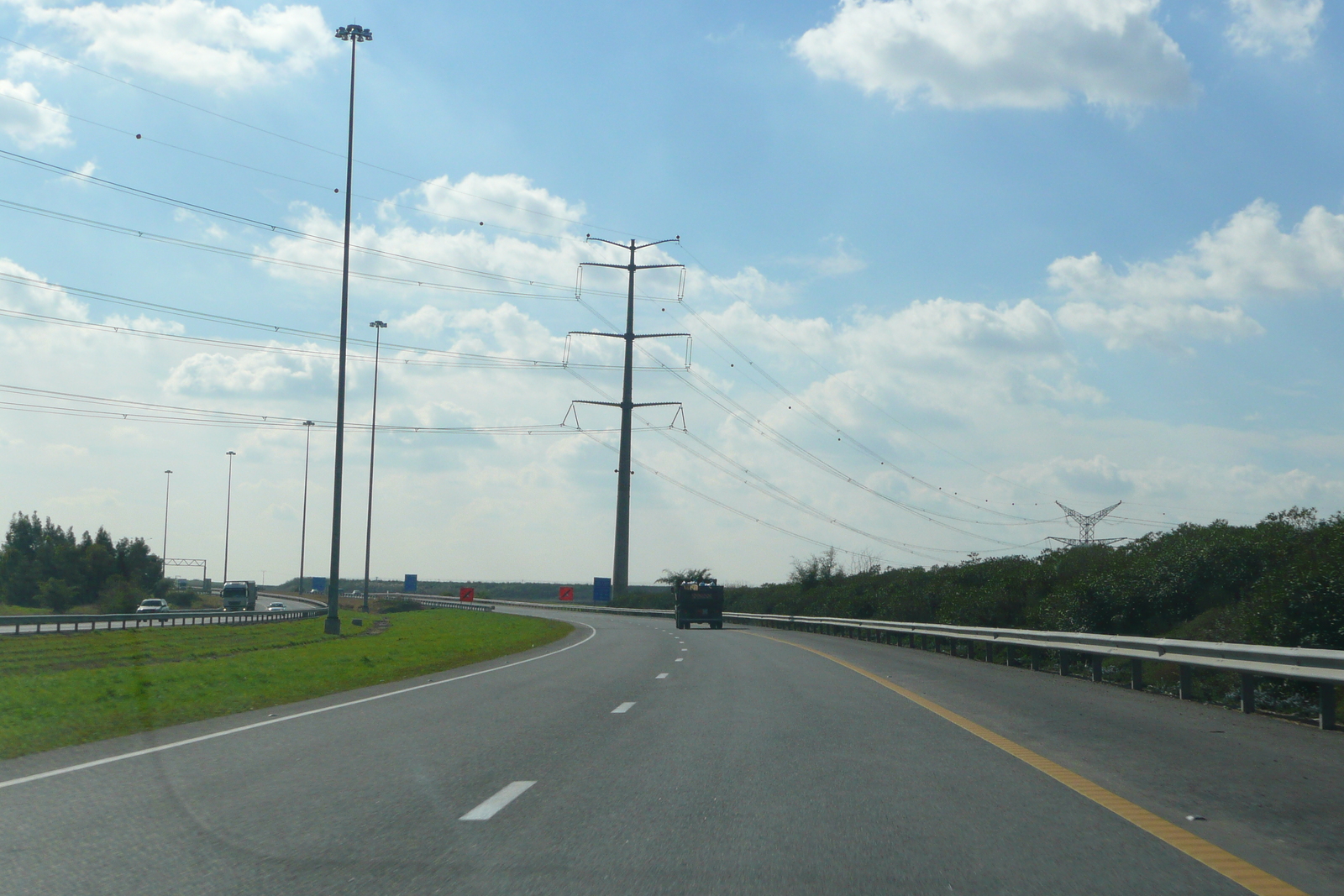 Picture Israel Tel Aviv to Beer Sheva road 2007-12 41 - Sight Tel Aviv to Beer Sheva road