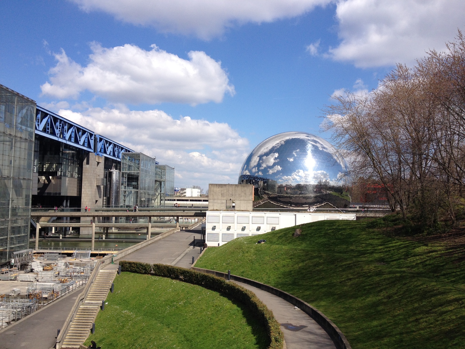 Picture France Paris La Villette Park 2015-04 25 - Sight La Villette Park