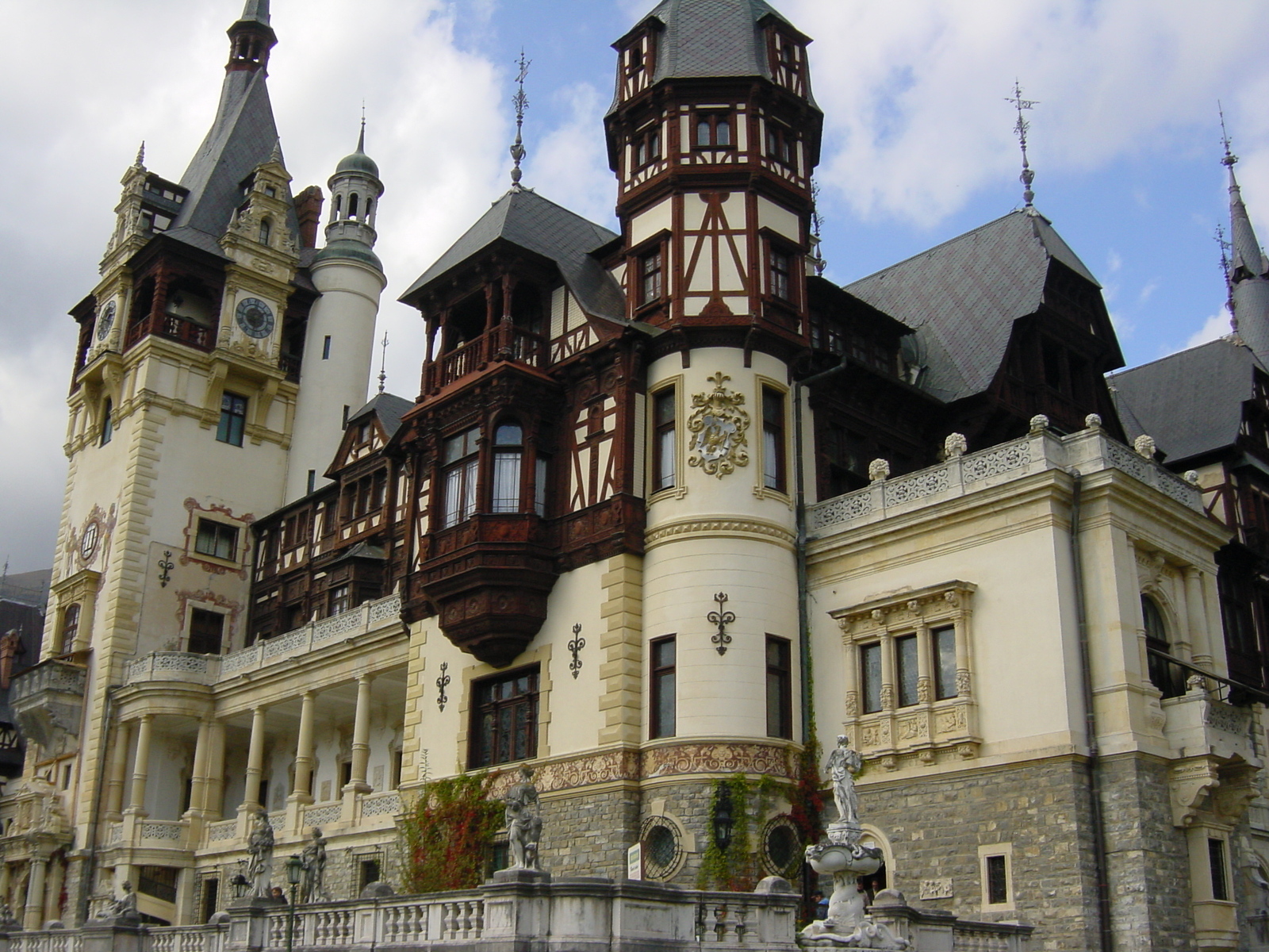 Picture Romania Sinaia 2003-10 51 - Sightseeing Sinaia