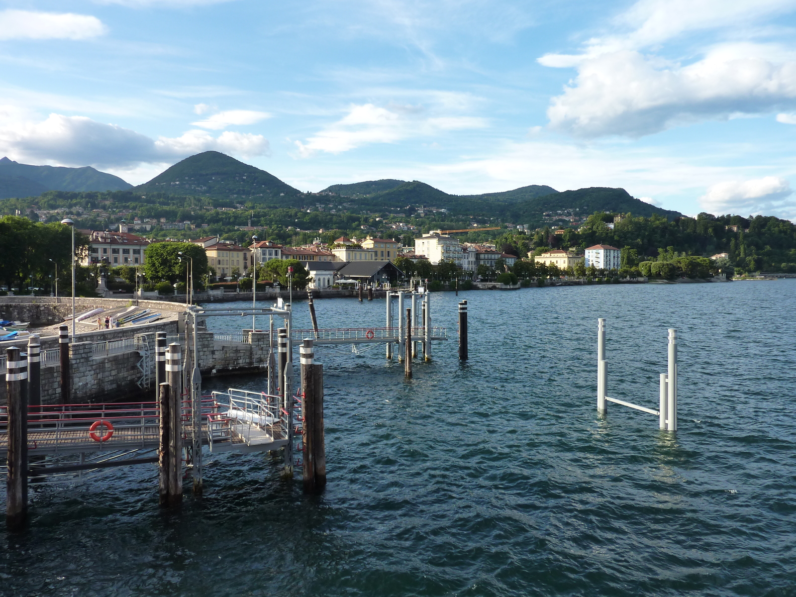 Picture Italy Verbania to Laveno boat trip 2009-06 20 - View Verbania to Laveno boat trip