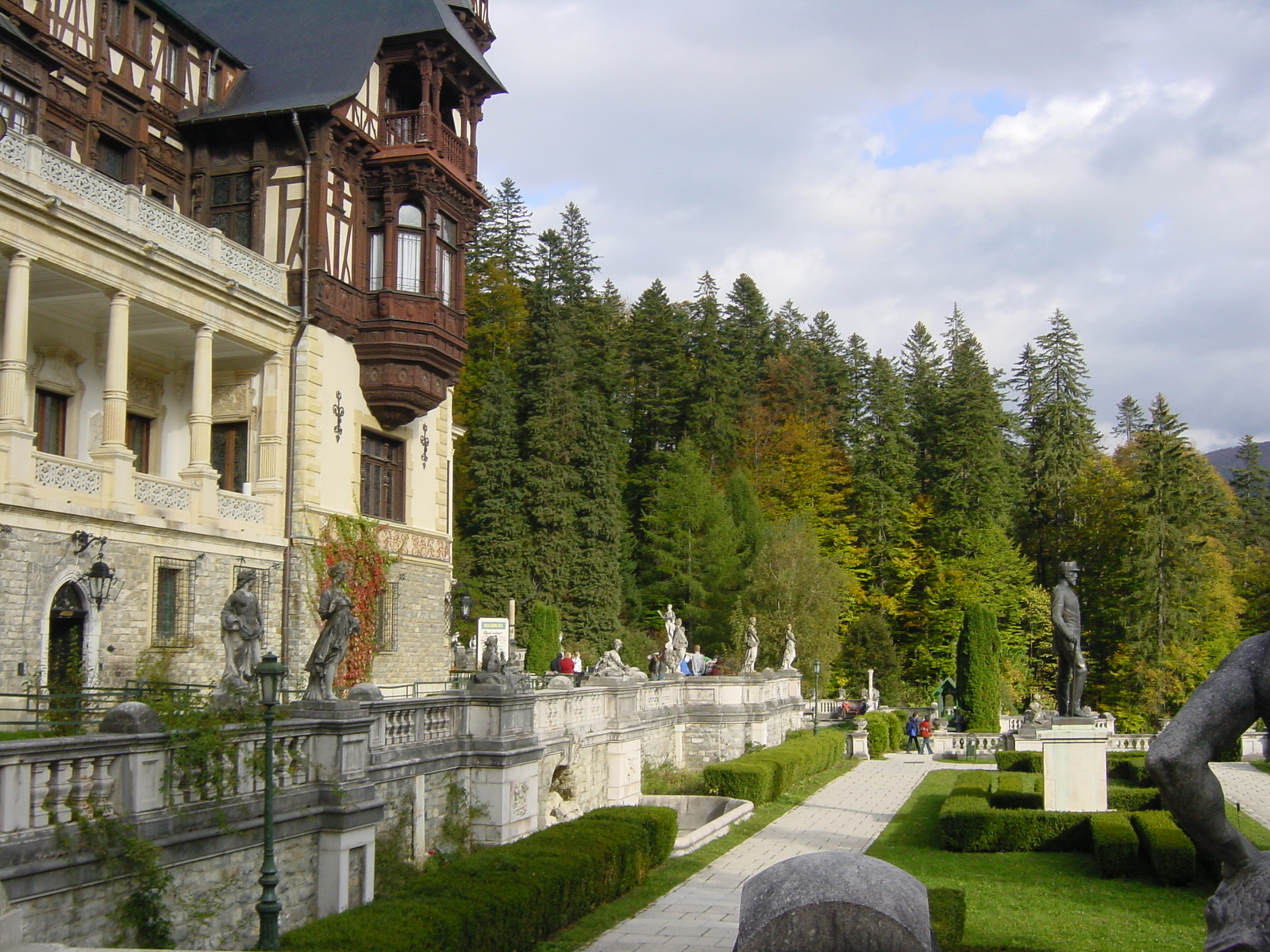 Picture Romania Sinaia 2003-10 44 - Sightseeing Sinaia