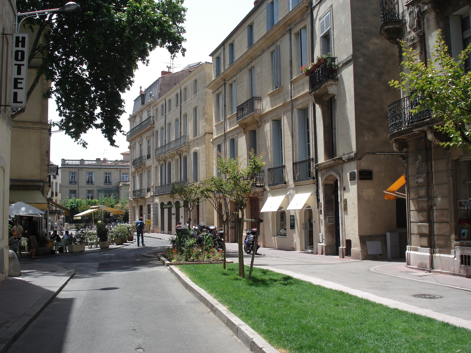 Picture France Montpellier 2006-06 102 - Perspective Montpellier