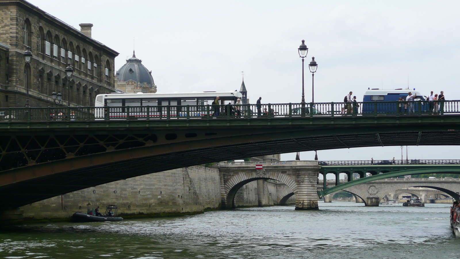 Picture France Paris Seine river 2007-06 185 - Store Seine river