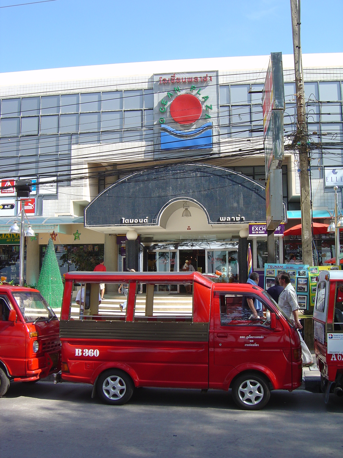 Picture Thailand Phuket Patong Beach Road 2005-12 51 - Photos Beach Road