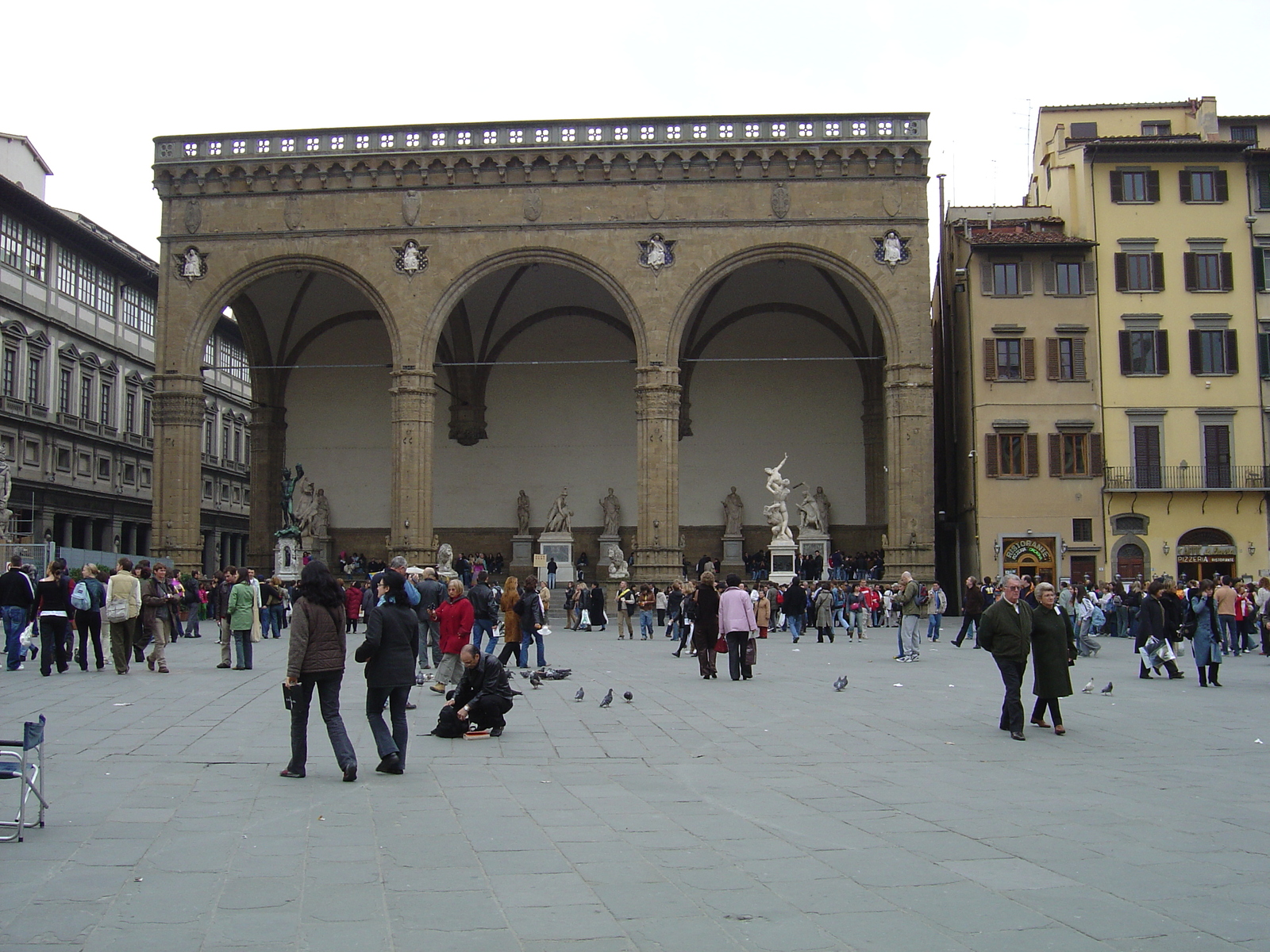 Picture Italy Florence 2004-03 0 - Shopping Mall Florence