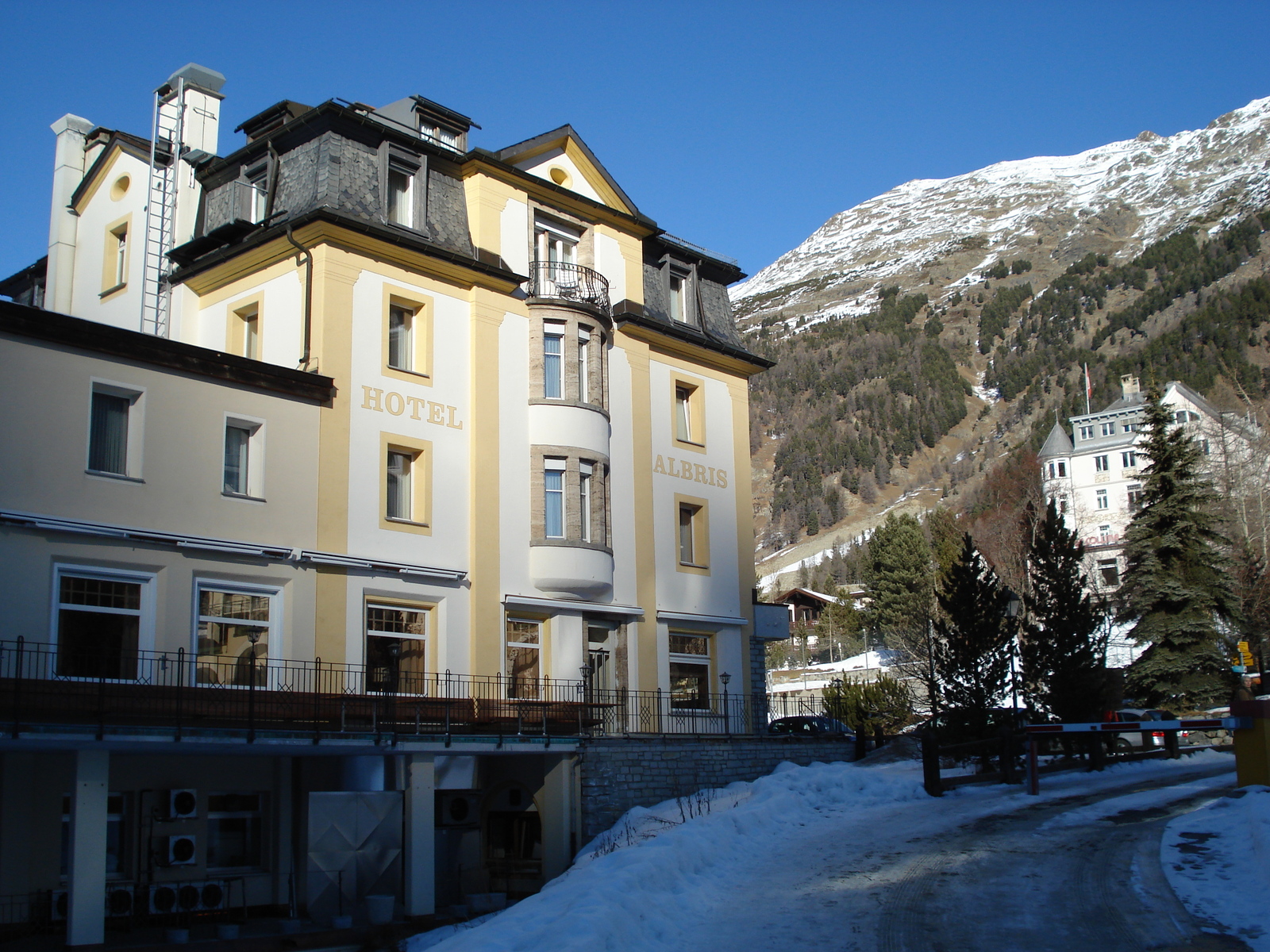 Picture Swiss Pontresina 2007-01 166 - Store Pontresina