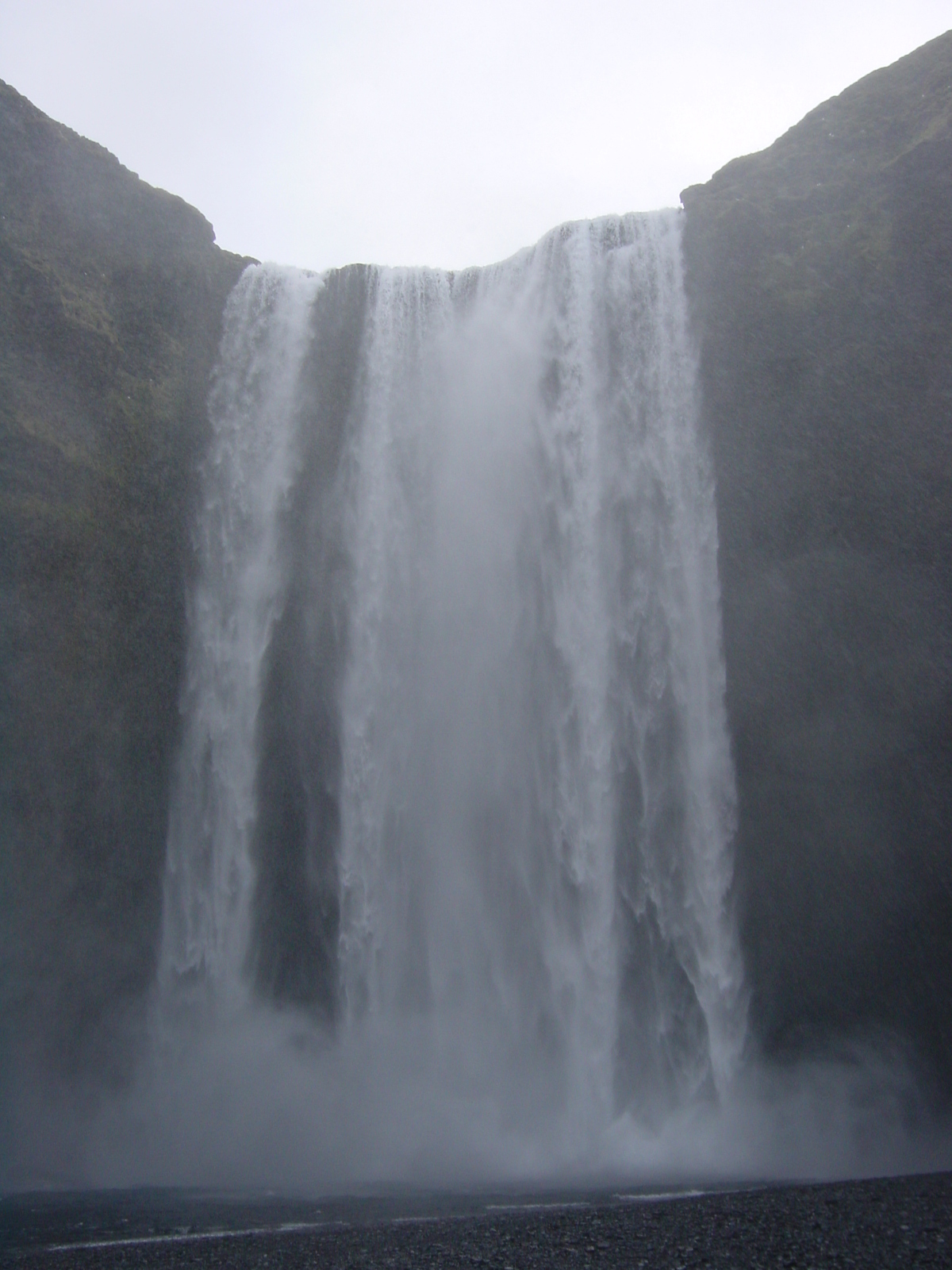 Picture Iceland Skogafoss 2003-03 11 - Sight Skogafoss